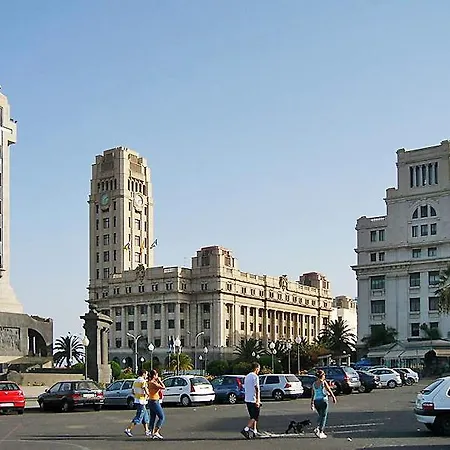 Ng La Salle - * 산타크루스데 테네리페