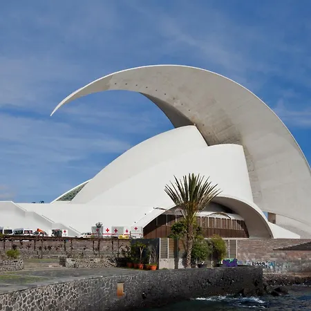 Ng La Salle - Santa Cruz de Tenerife