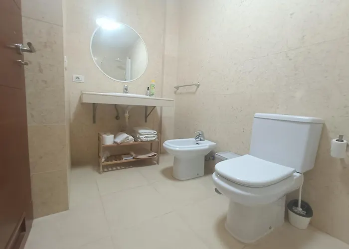 Ng La Salle - * Santa Cruz de Tenerife