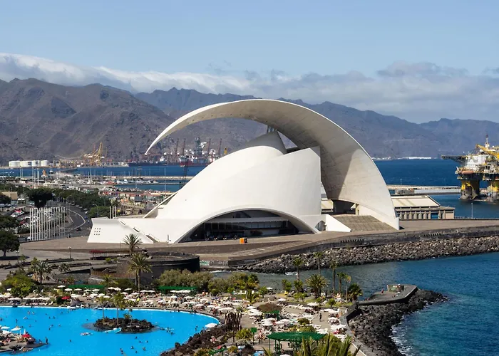Ng La Salle - * Santa Cruz de Tenerife